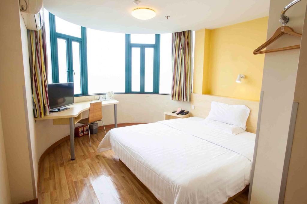 7Days Inn Qufu Sankong Стая снимка